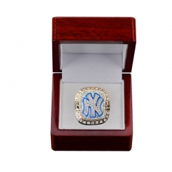 MLB New York Yankees 1999 Championship Ring