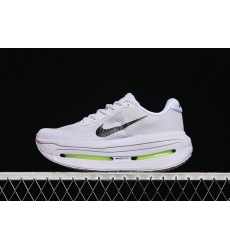 AIR ZOOM VOMERO PREMIUM WHITE BLACK GREEN HQ2050 300 AIR ZOOM VOMERO PREMIUM WHITE BLACK GREEN HQ2050 300